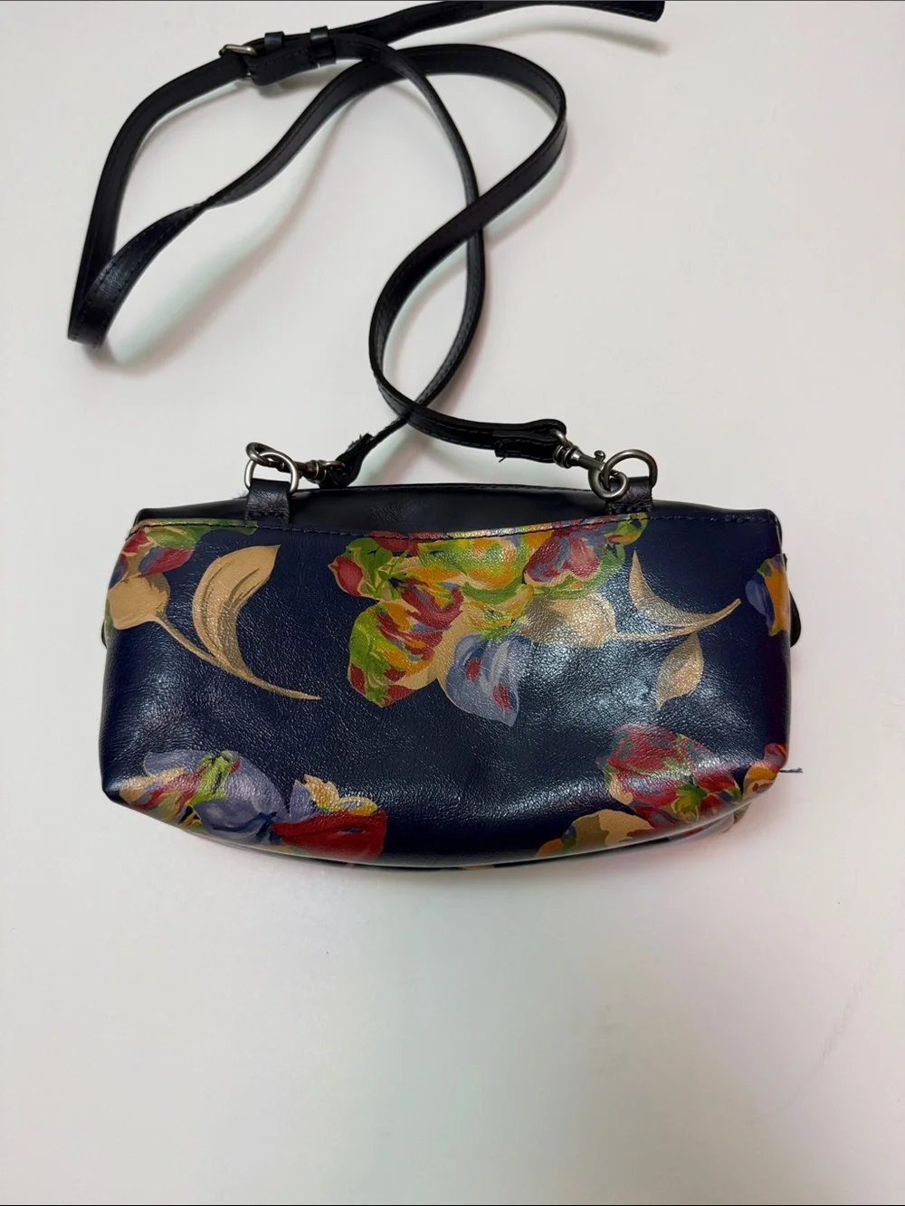 Women's‎ Patricia Nash Blue Floral Coated Leather Crossbody Bag